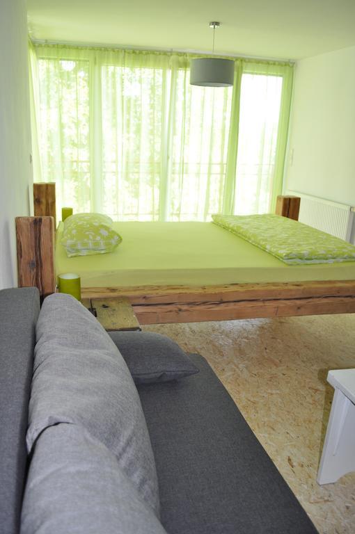 Punkrock Harbour Pension Baehr Karlsruhe Zewnętrze zdjęcie