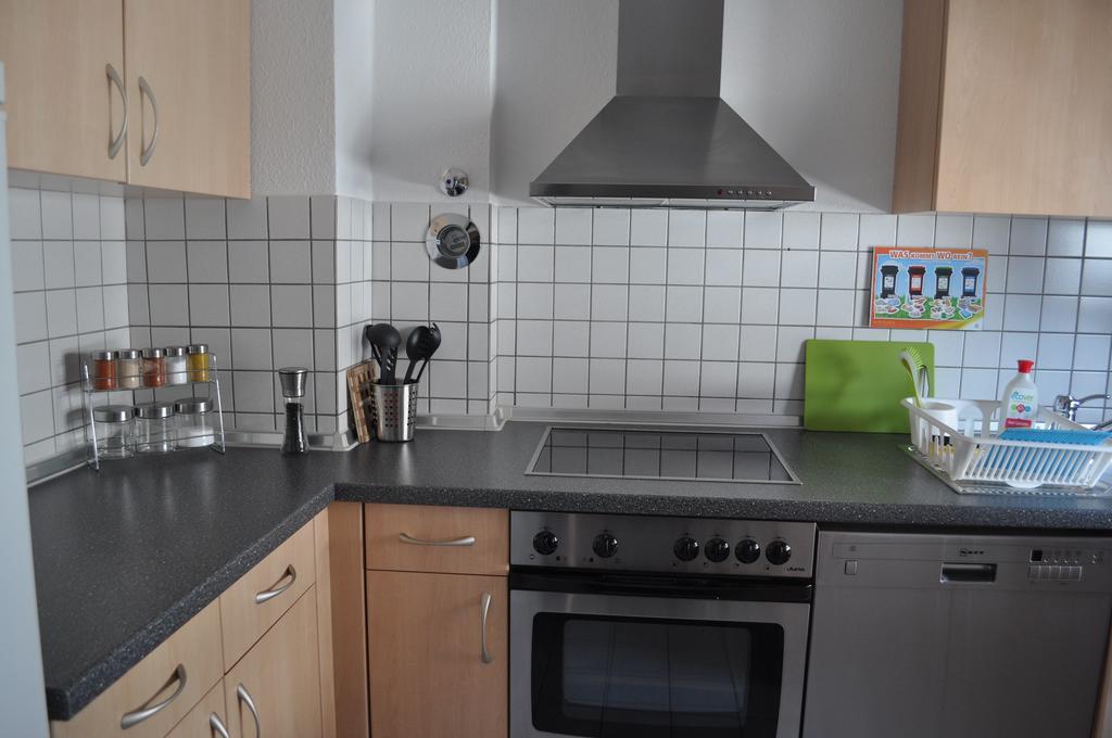 Punkrock Harbour Pension Baehr Karlsruhe Zewnętrze zdjęcie
